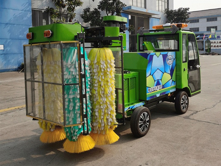电动护栏清洗车.jpg 电动护栏清洗车.jpg